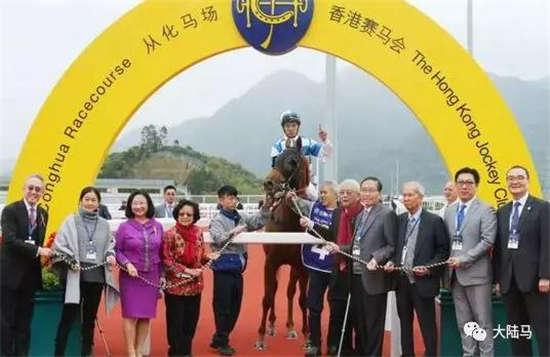 2024今晚香港開特馬,探索香港特馬，一場文化與傳統(tǒng)的盛宴（2024今晚香港特馬展望）