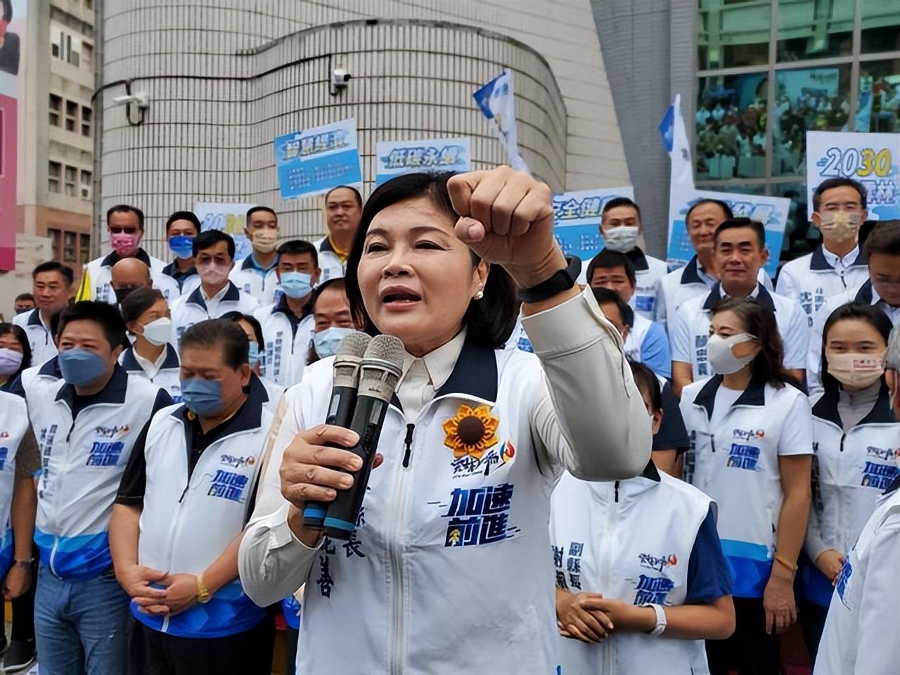 2025年香港掛牌正版大全,探索未來(lái)香港市場(chǎng)，掛牌正版大全的演變與機(jī)遇（2025年展望）